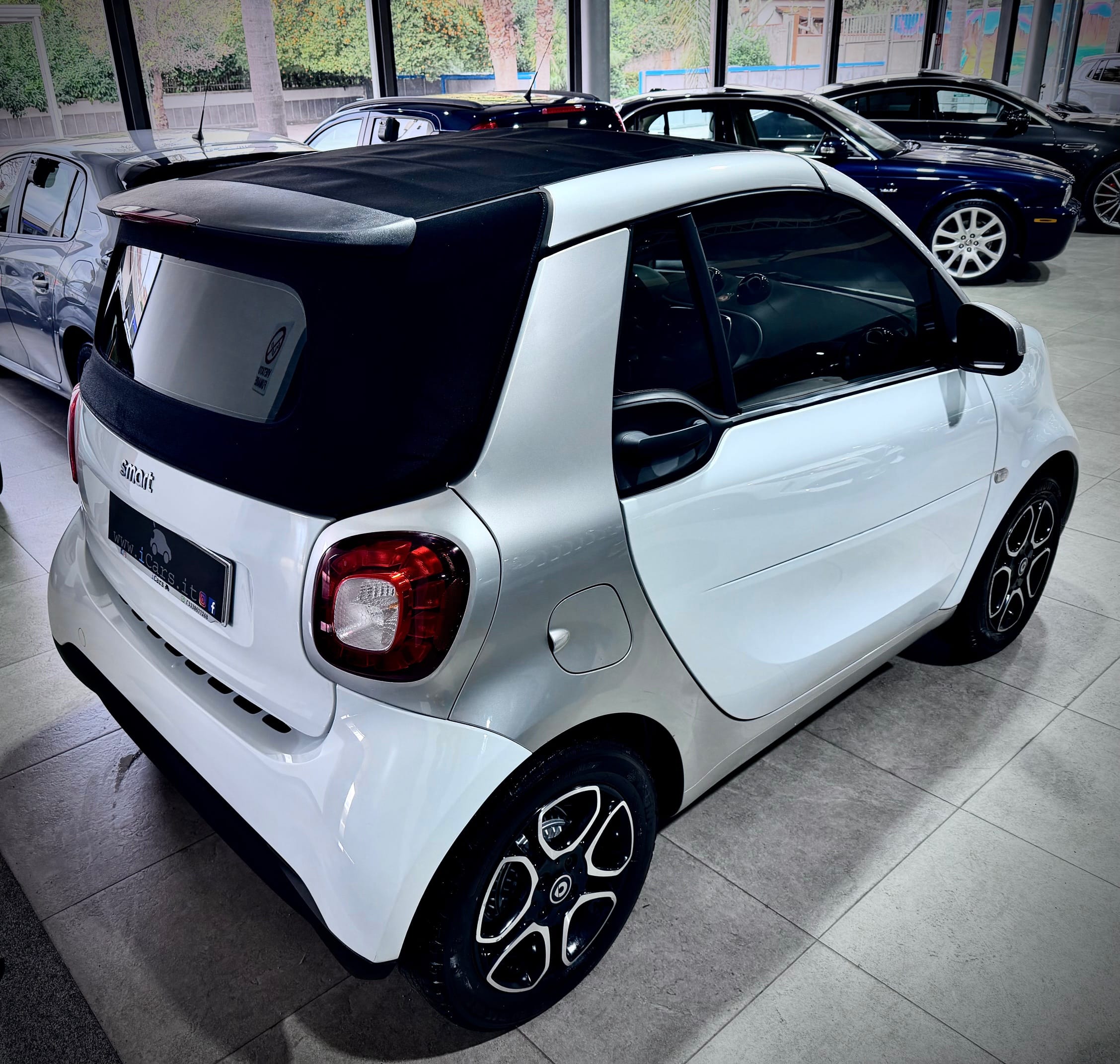 Smart Fortwo Cabrio 1.0 71CV Twinamic Passion - immagine 3