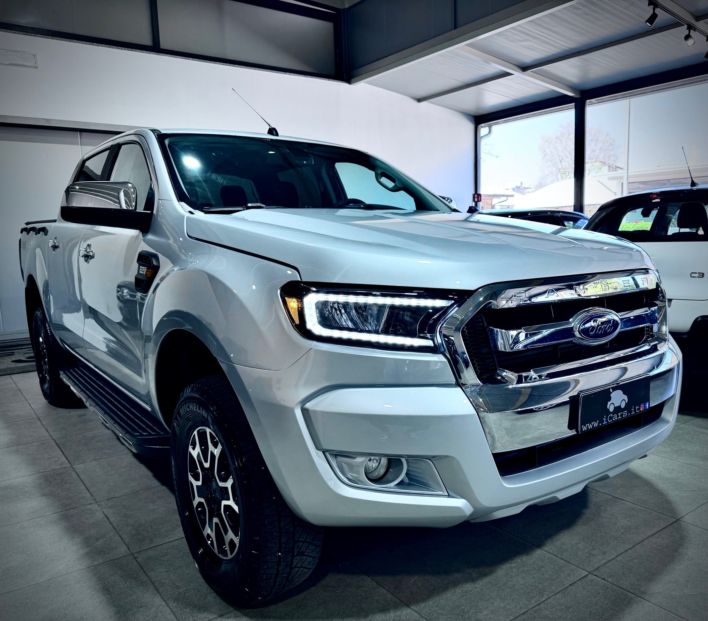 Ford Ranger 2.2 TDCI 160CV Double Cab XLT N1 5 Posti - immagine 13