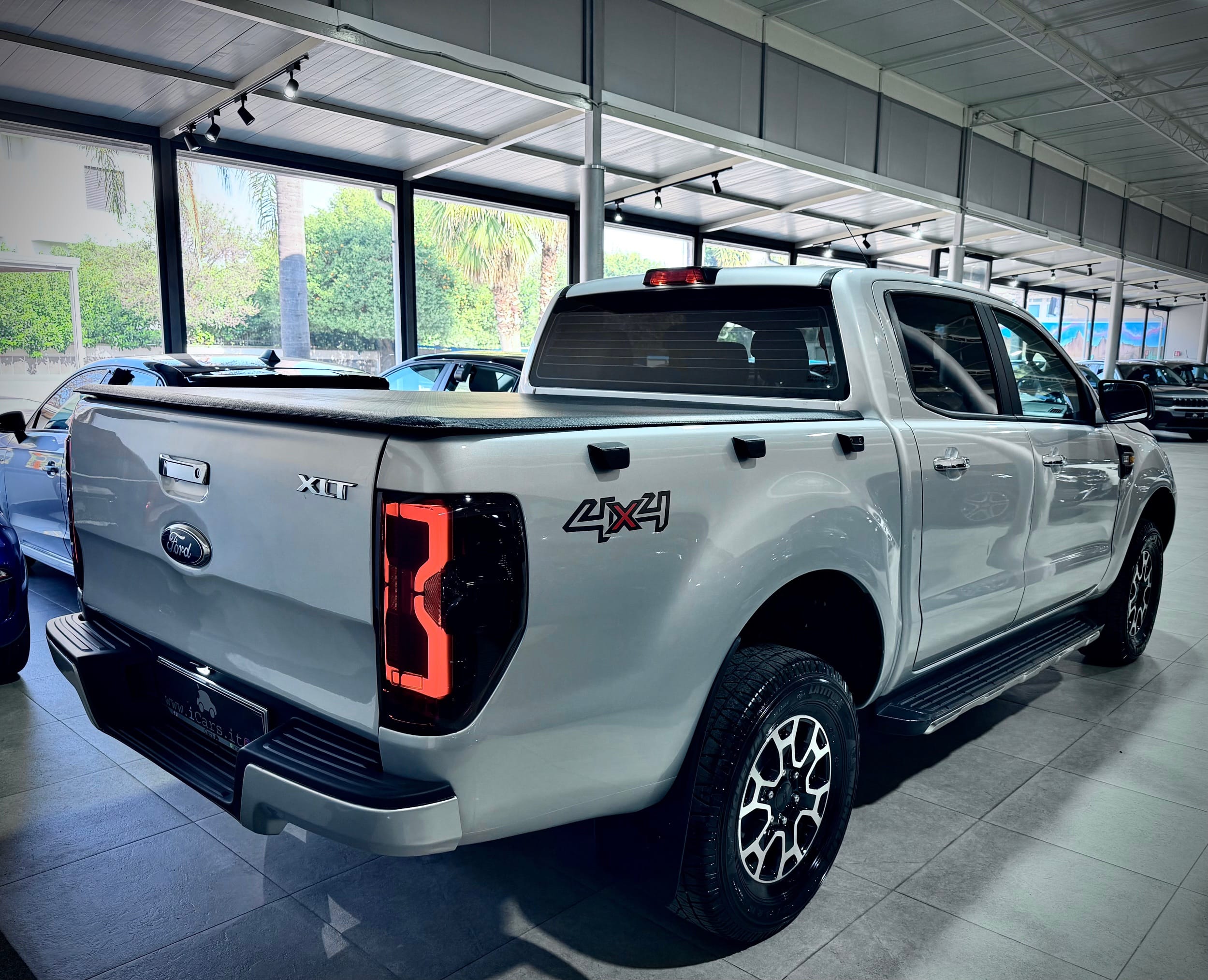 Ford Ranger 2.2 TDCI 160CV Double Cab XLT N1 5 Posti - immagine 10