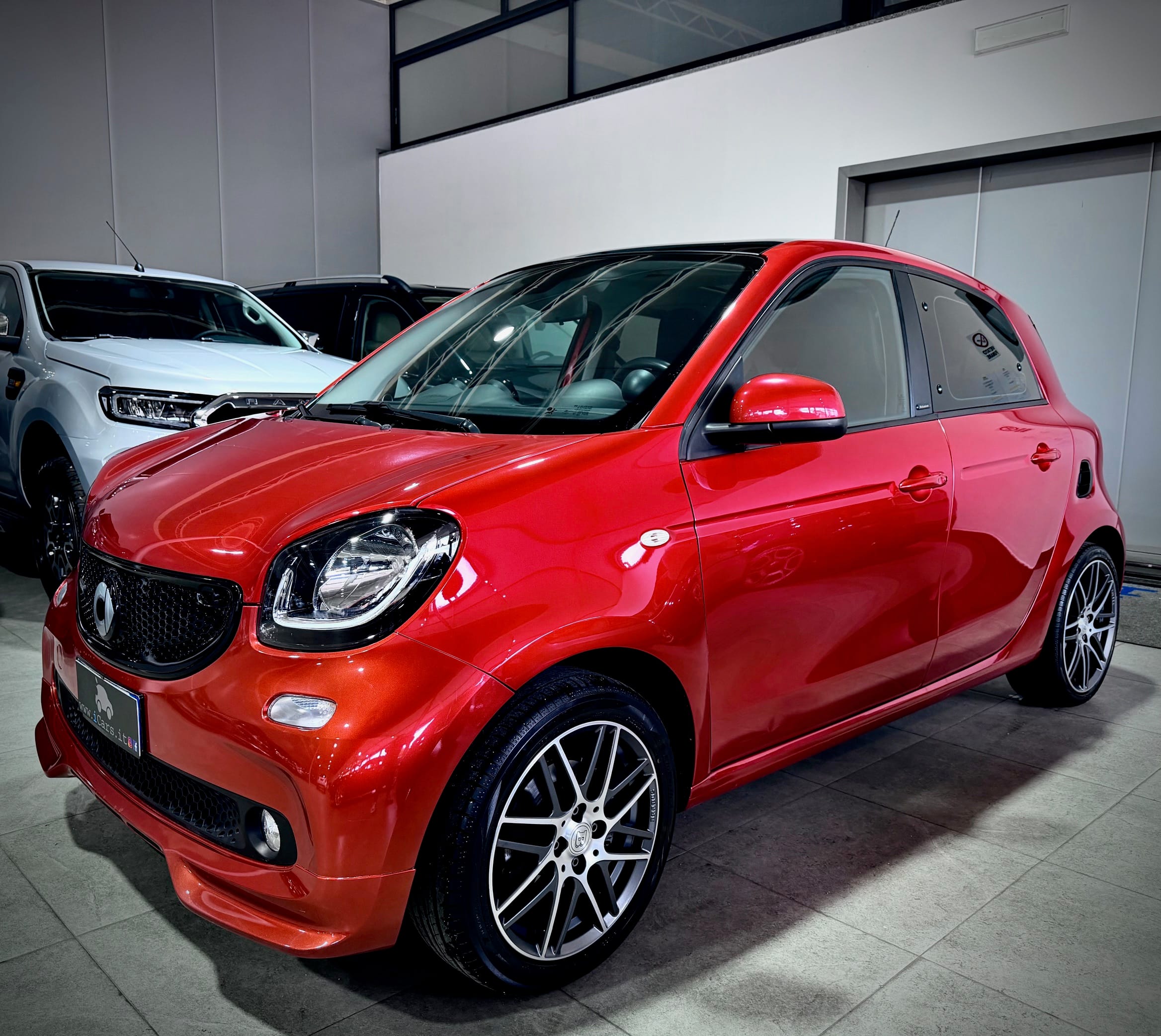 Smart Forfour 0.9 109CV Twinamic Brabus Exclusive - immagine 6