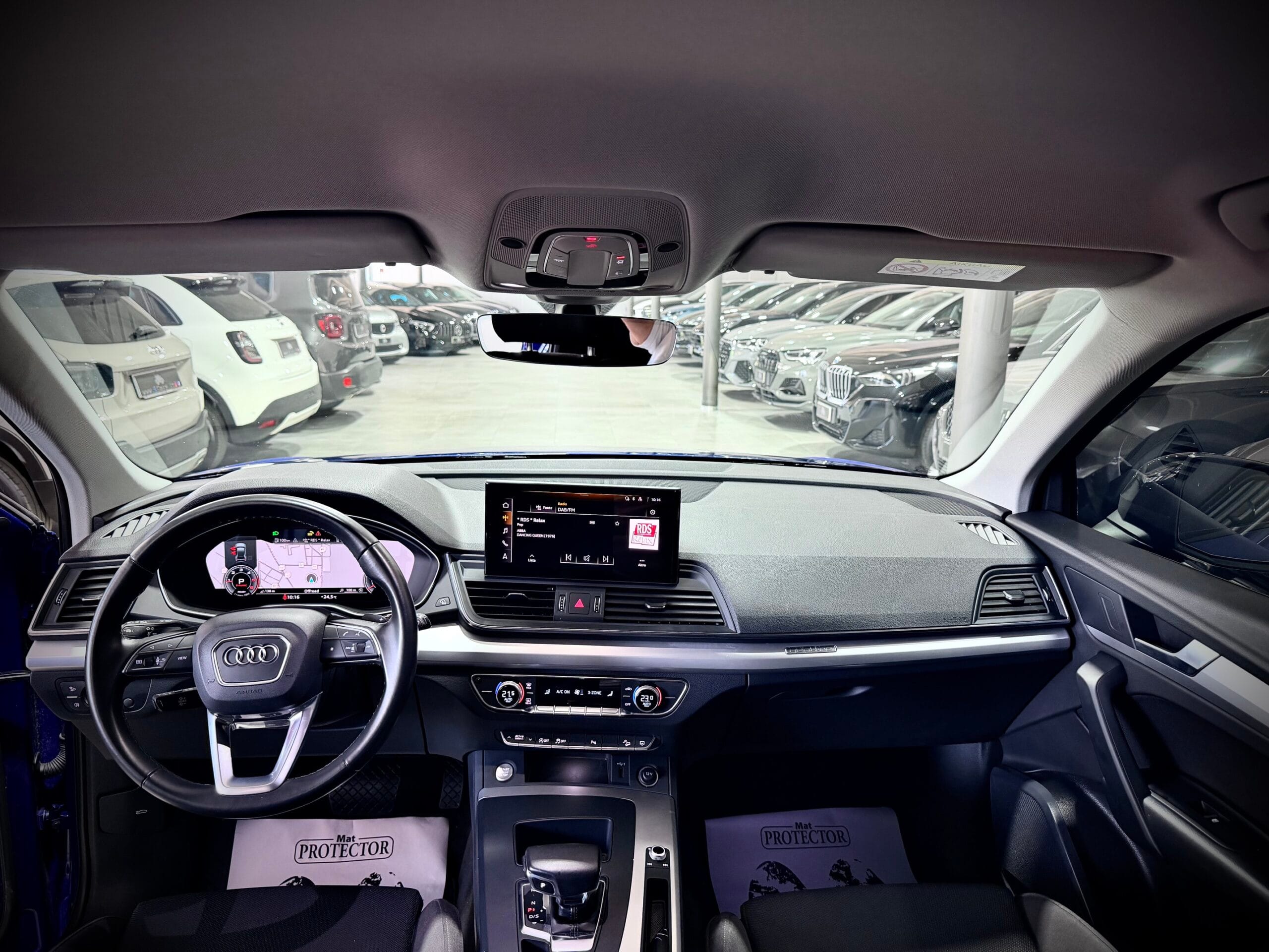 Audi Q5 SPBK 2.0 TDI 204CV Quattro S-Tronic S-Line - immagine 4