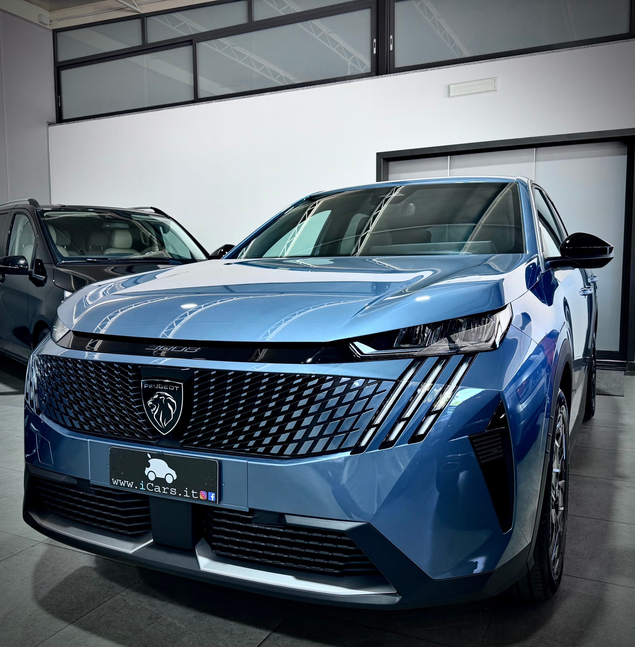 Peugeot 3008 1.2 Hybrid 145CV E-DCS6 Allure KM0 - immagine 14