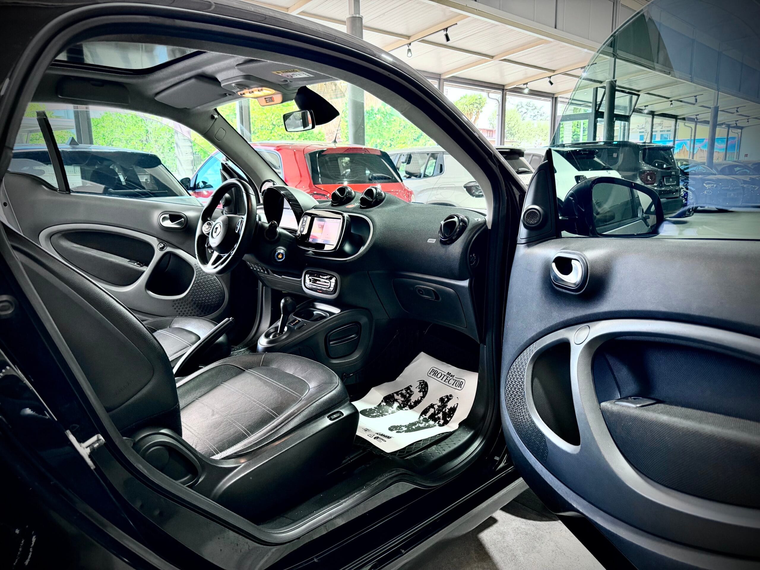 Smart Fortwo 0.9 90CV Turbo Twinamic Prime - immagine 3