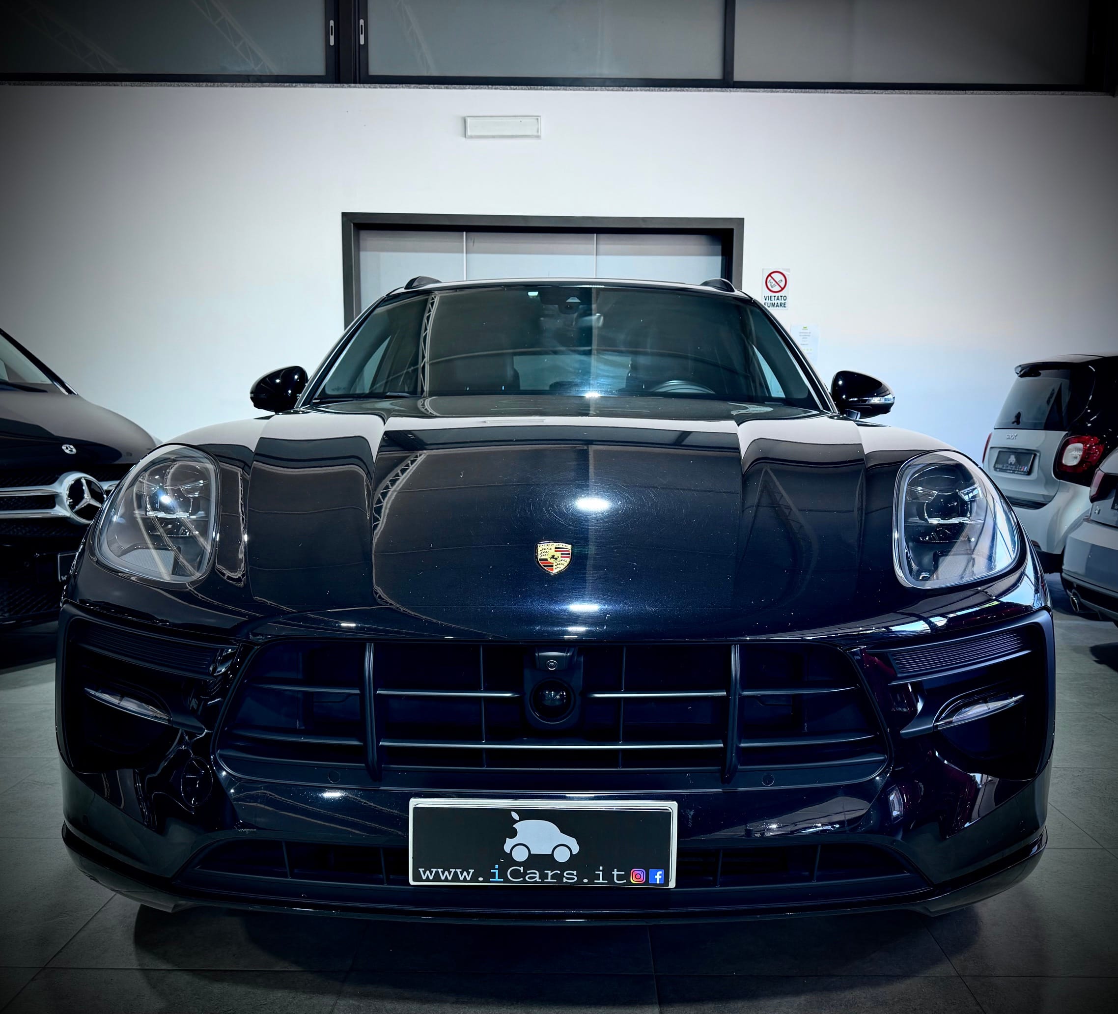 Porsche Macan 2.0 245CV PDK - immagine 5