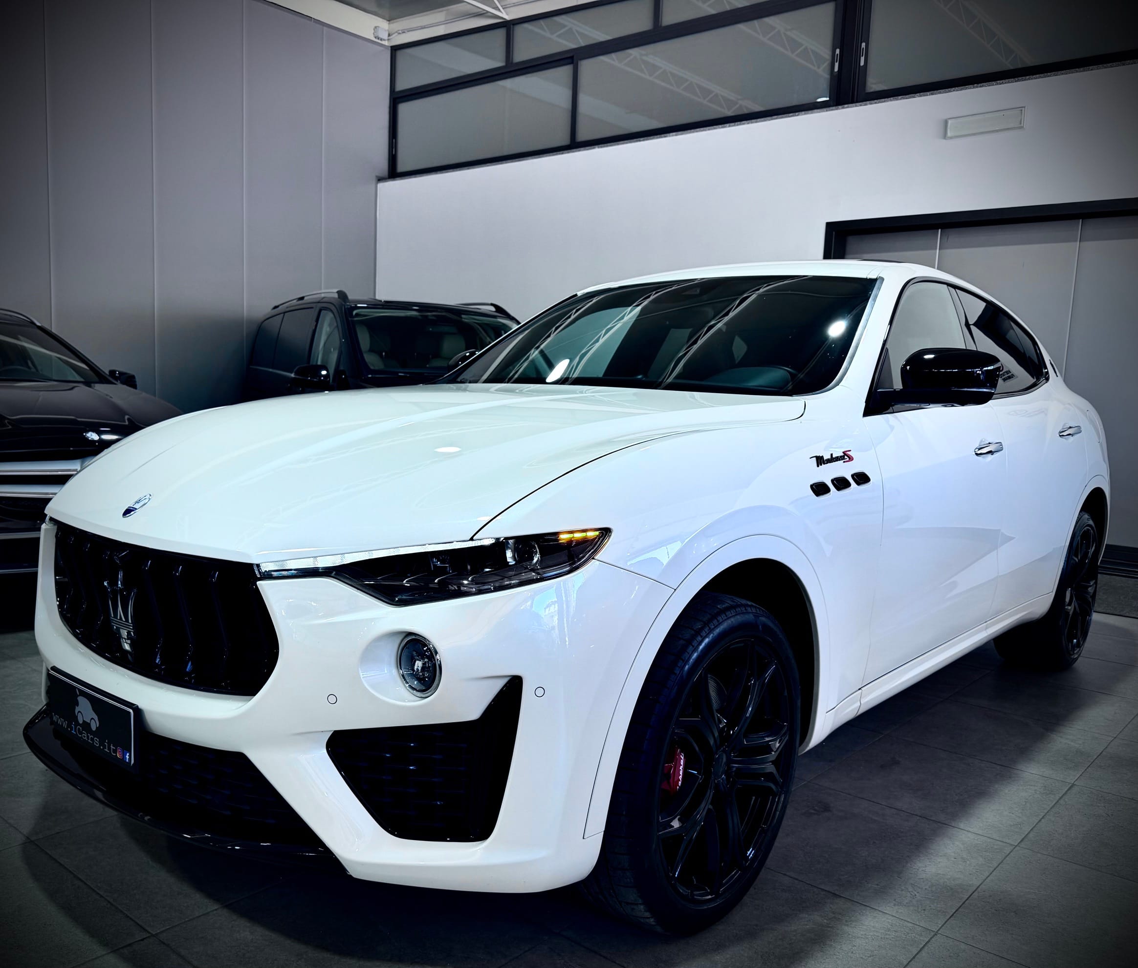 Maserati Levante 3.0 V6 430CV Modena S - immagine 15