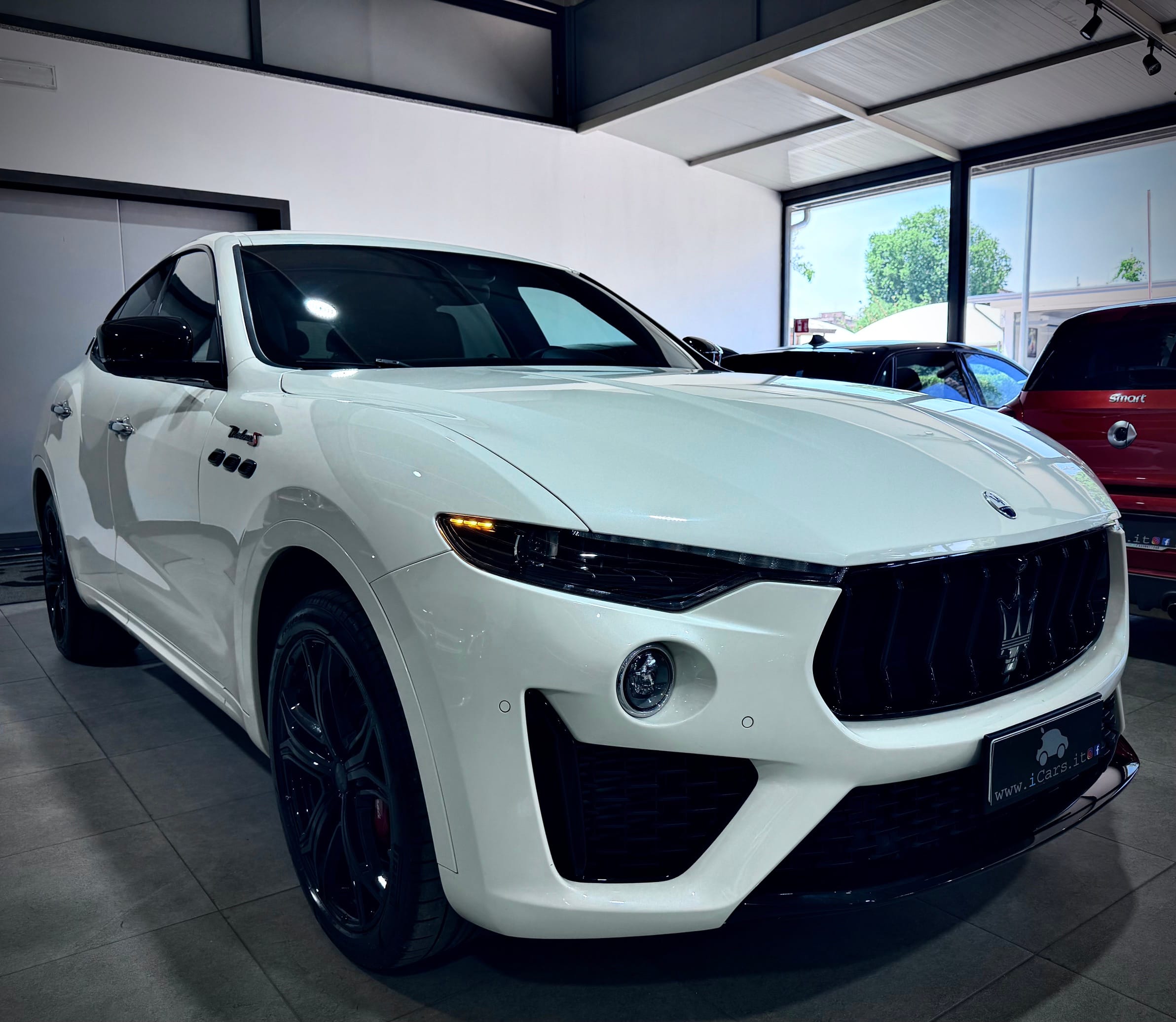 Maserati Levante 3.0 V6 430CV Modena S - immagine 13