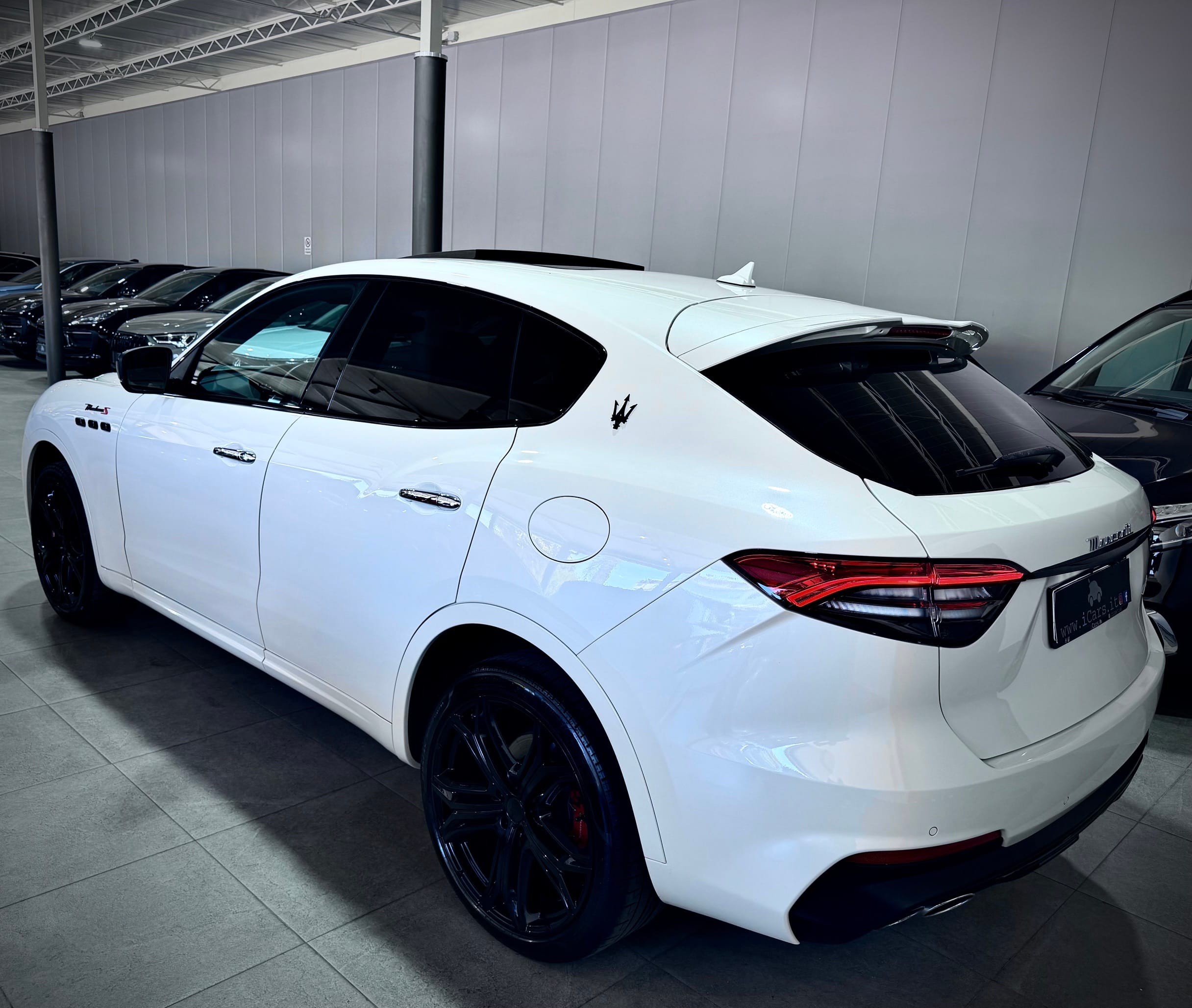 Maserati Levante 3.0 V6 430CV Modena S - immagine 8