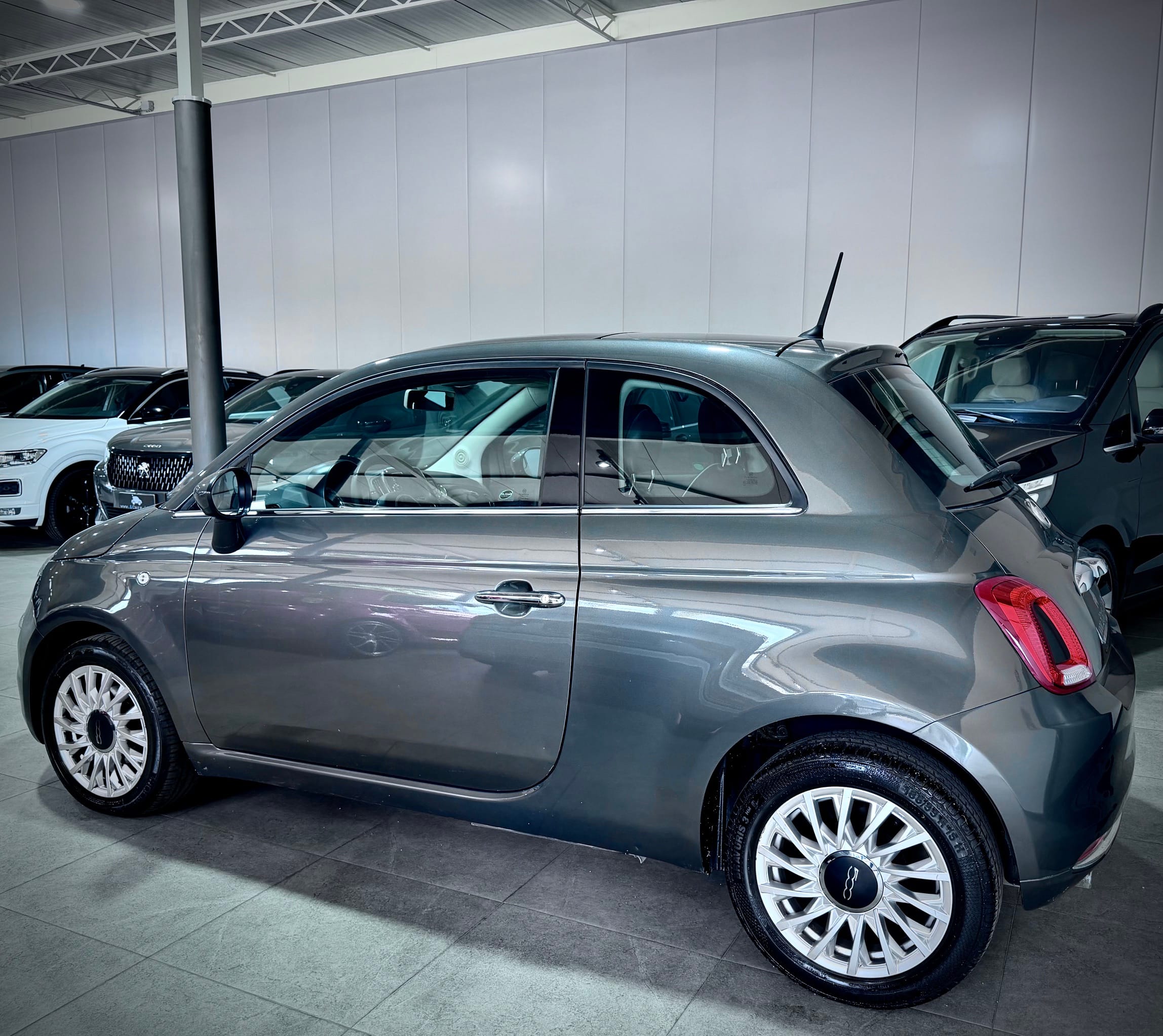 Fiat 500 1.2 69CV Lounge - immagine 9