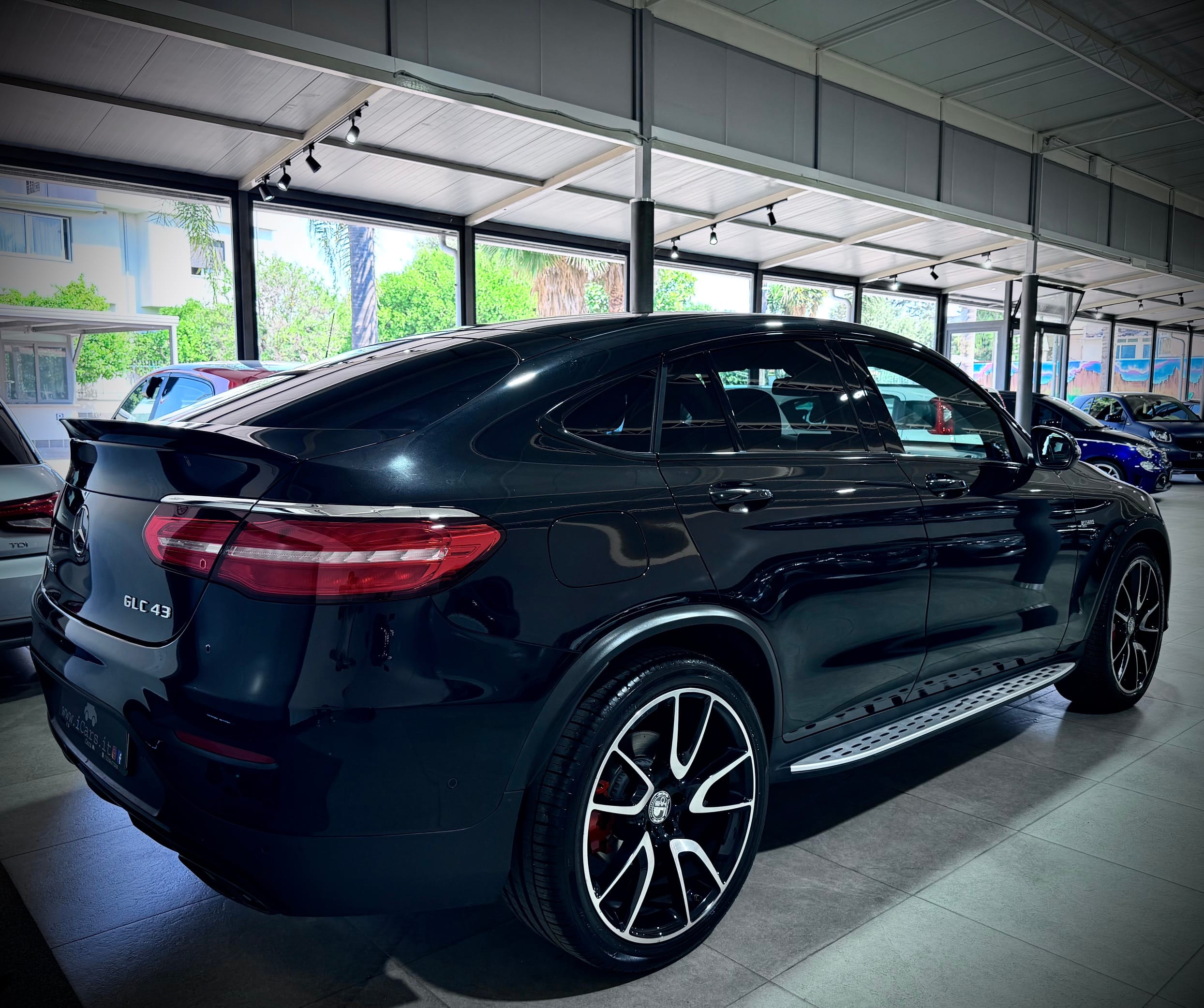 Mercedes-Benz GLC 43 AMG Coupe 367CV 4Matic Premium - immagine 10