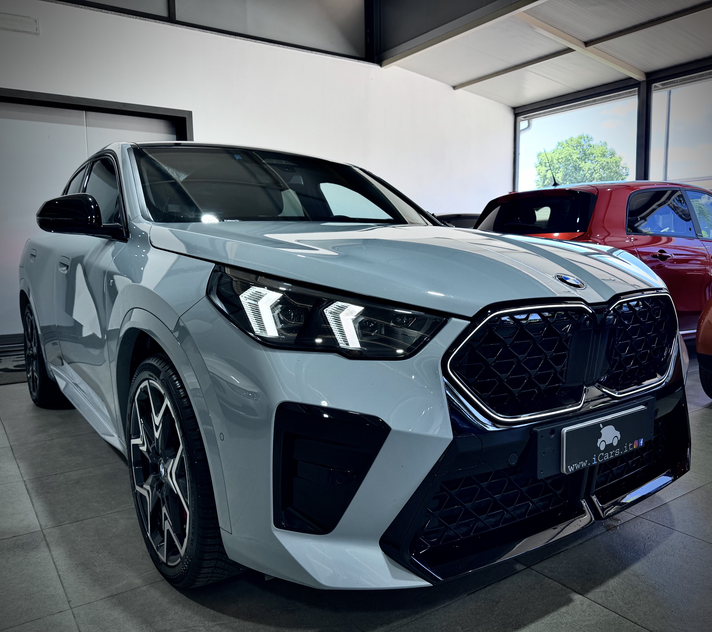 BMW X2 sDrive18d M Sport Pro - immagine 13