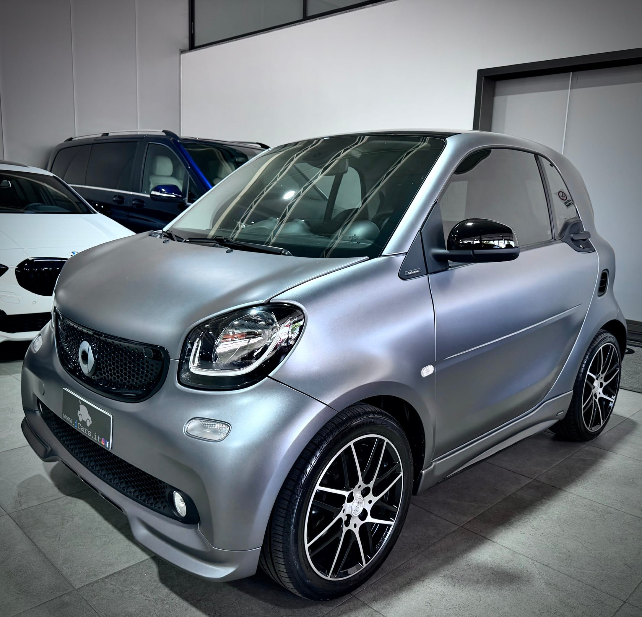 Smart Fortwo 0.9 109CV Twinamic Brabus Xclusive - immagine 4