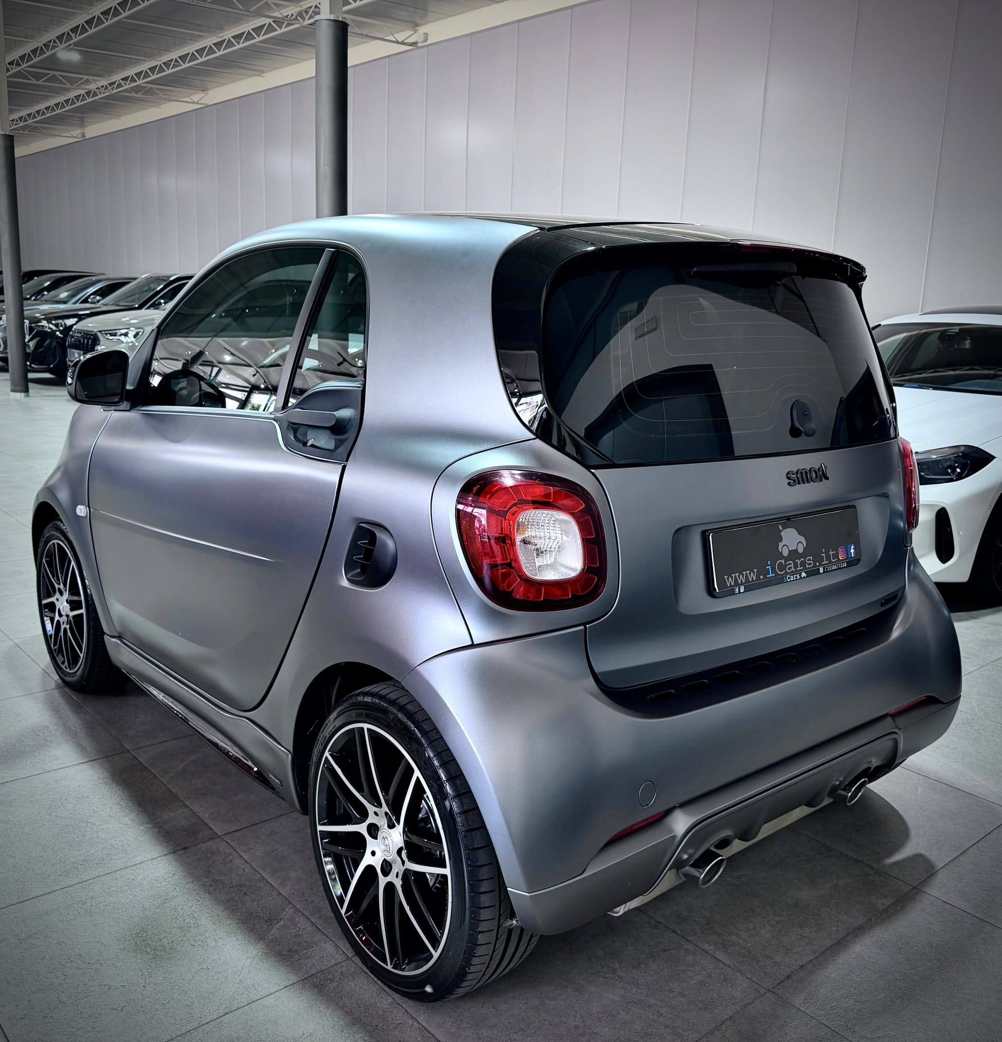 Smart Fortwo 0.9 109CV Twinamic Brabus Xclusive - immagine 8