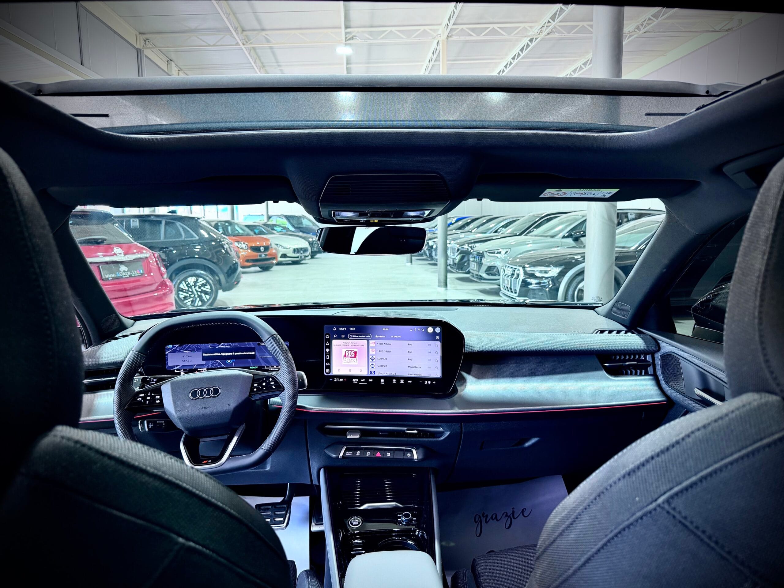Audi Q3 SPBK 35 TDI 2.0 150CV S-Tronic S-Line - immagine 14