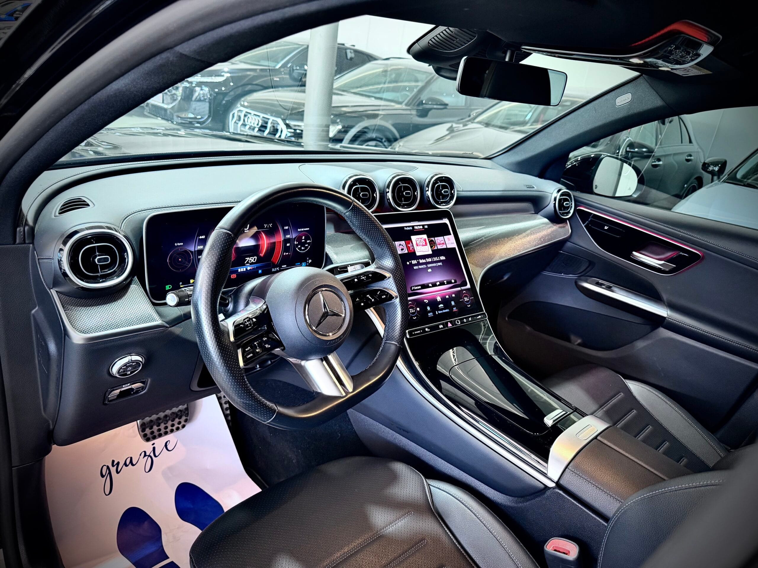 Mercedes-Benz GLC 220 d 197CV 4Matic AMG Line Premium Plus - immagine 13
