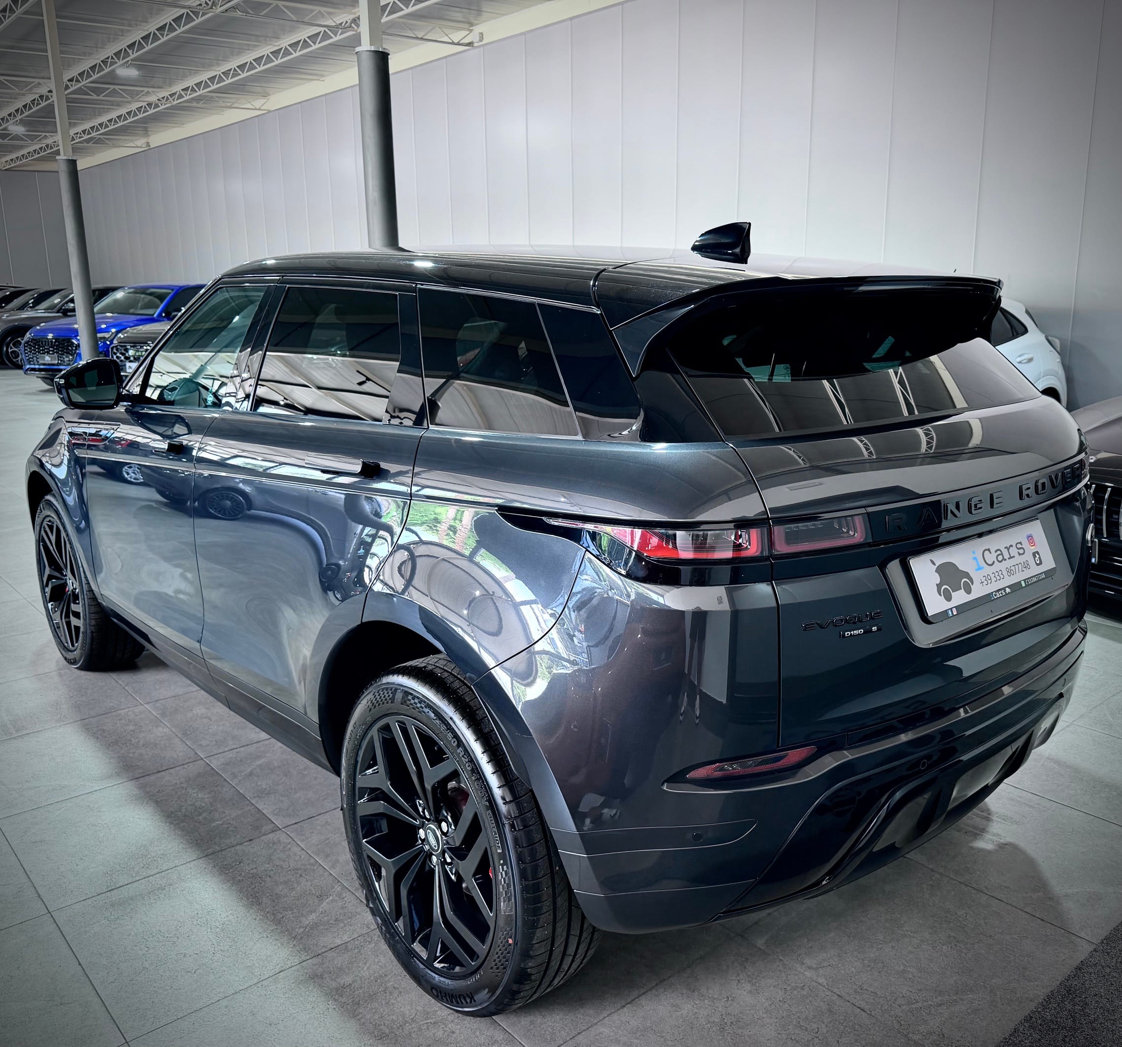 Land Rover Range Rover Evoque 2.0d 150CV i4 Mhev R-Dynamic S - immagine 9