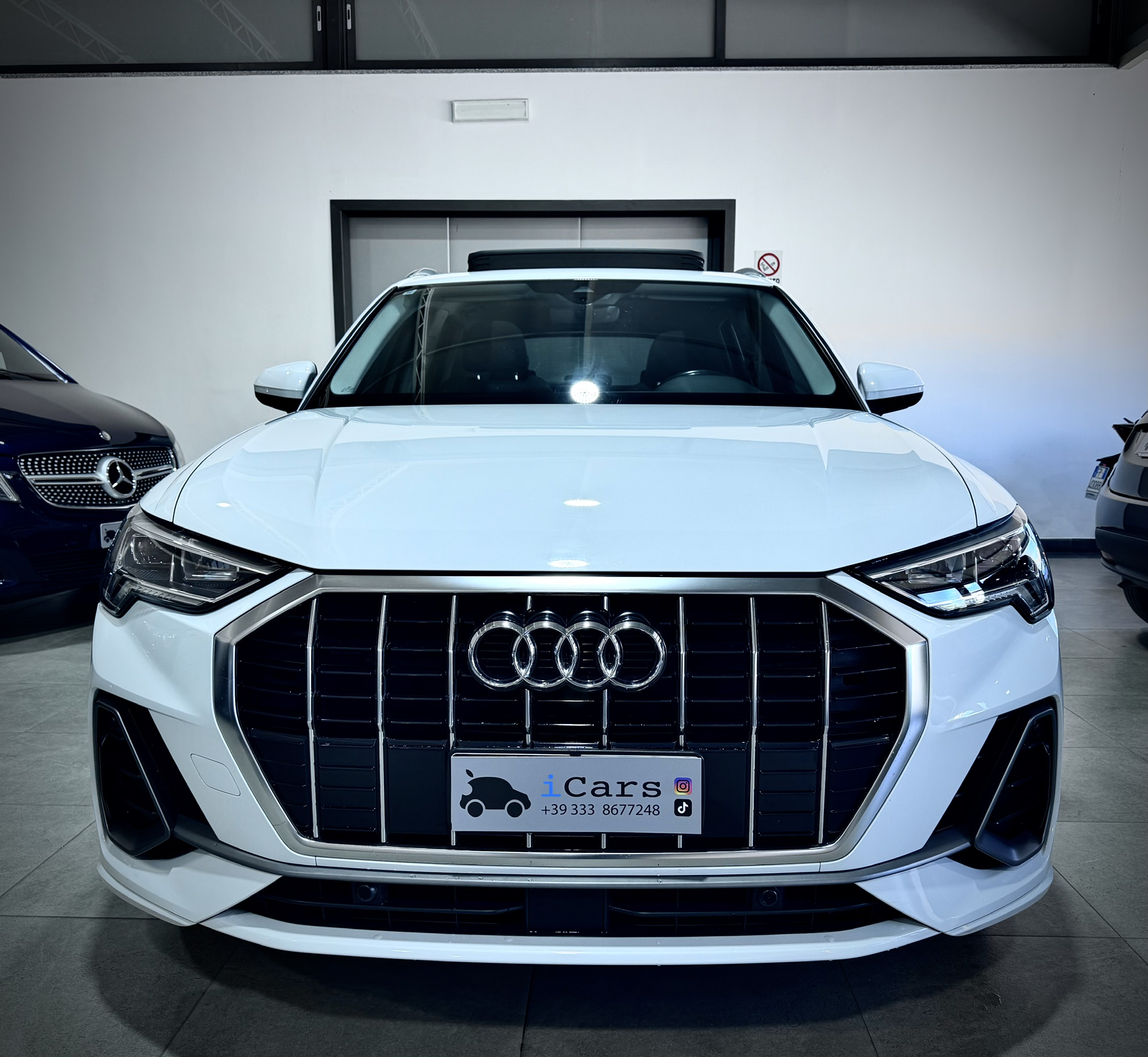 Audi Q3 35 2.0TDI 150CV S-Tronic S-Line - immagine 4