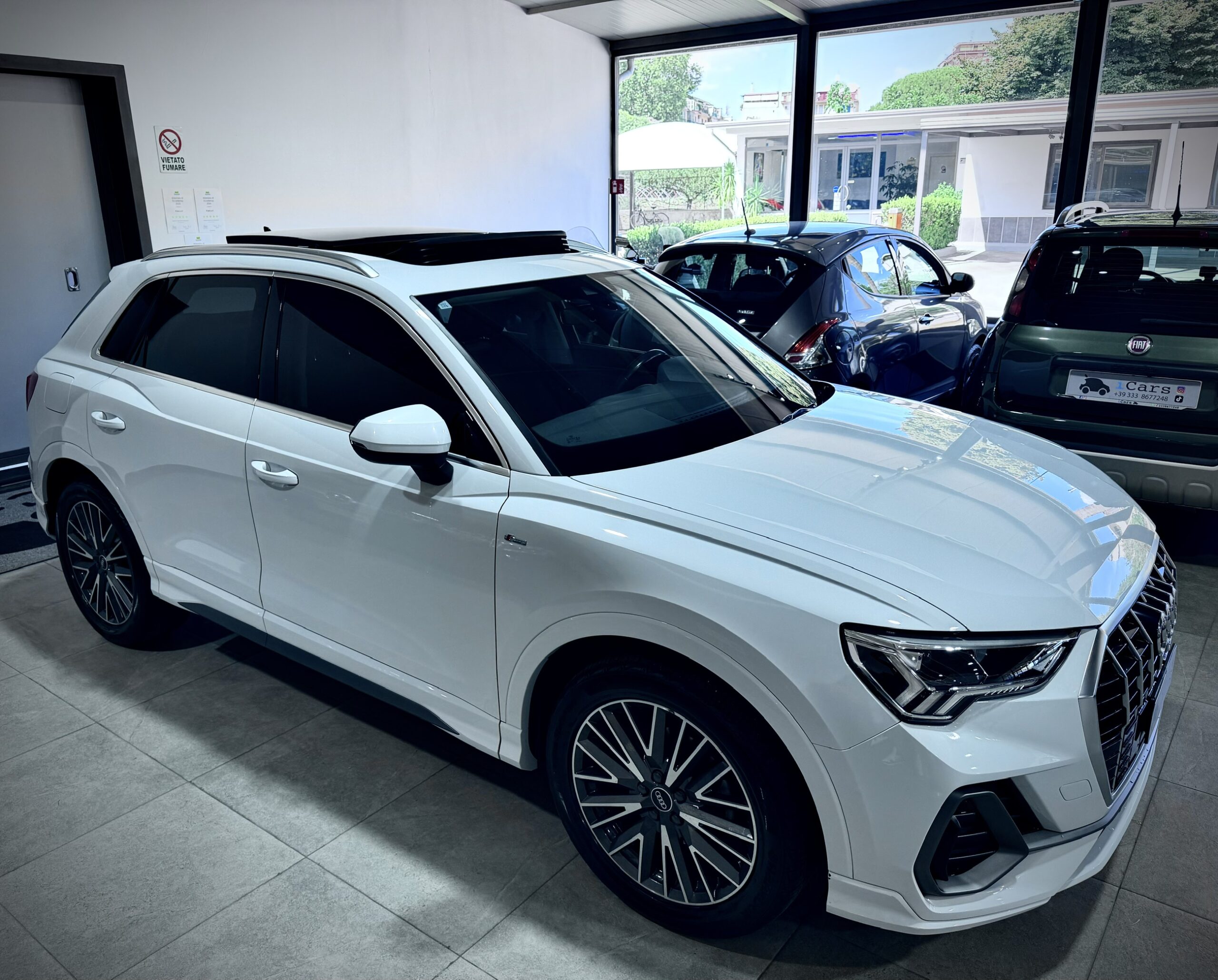 Audi Q3 35 2.0TDI 150CV S-Tronic S-Line - immagine 6