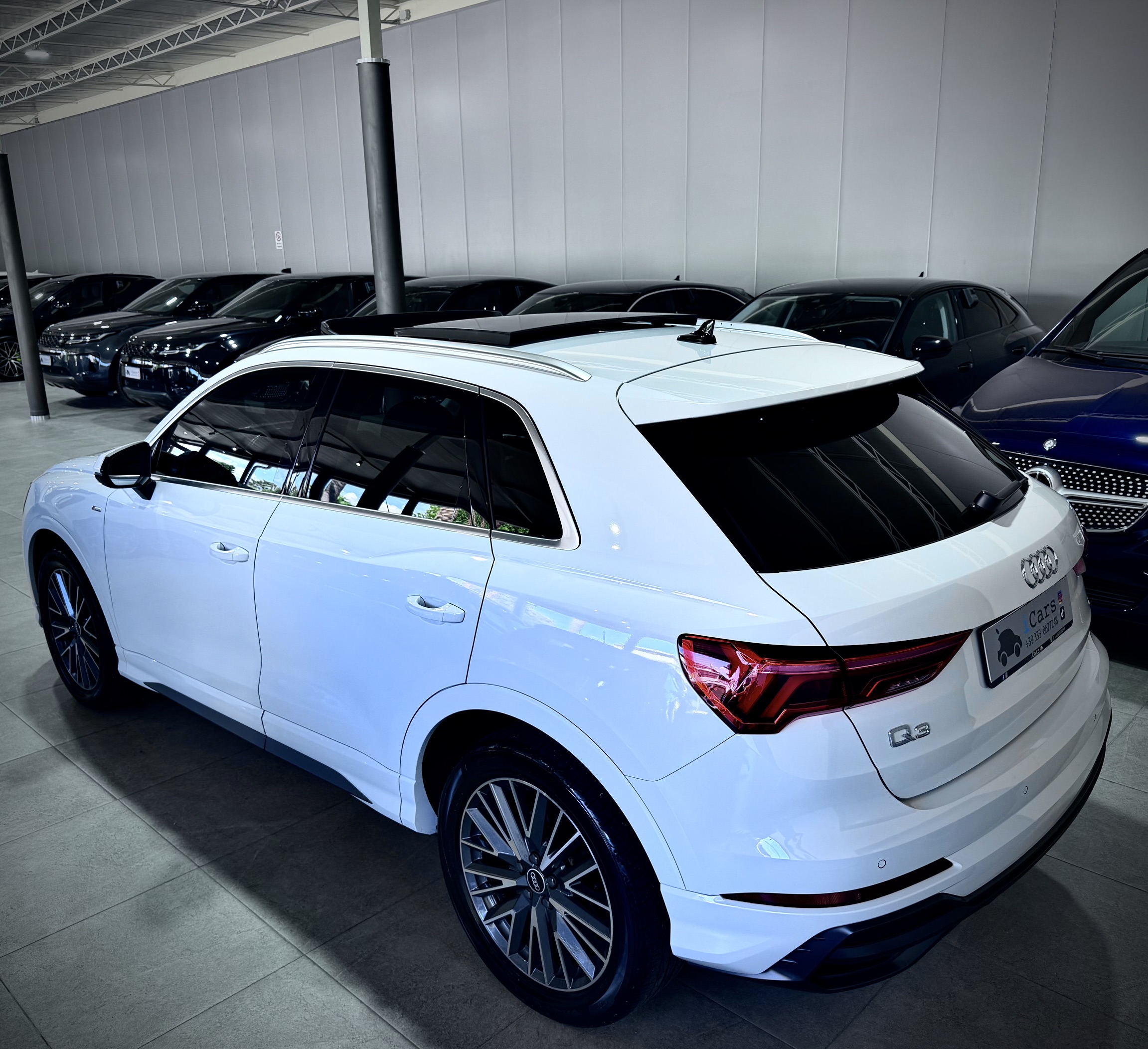 Audi Q3 35 2.0TDI 150CV S-Tronic S-Line - immagine 9