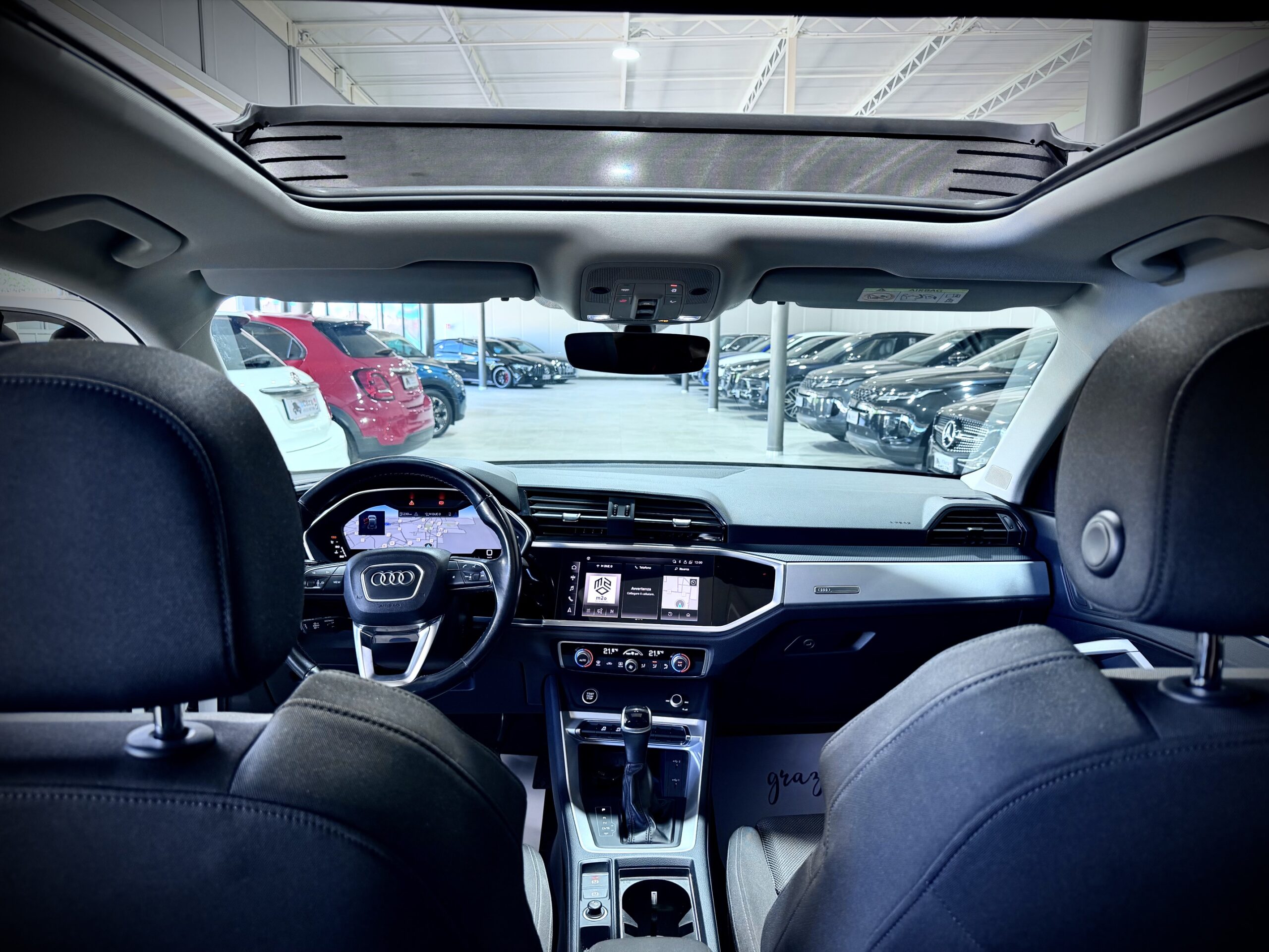 Audi Q3 35 2.0TDI 150CV S-Tronic S-Line - immagine 13
