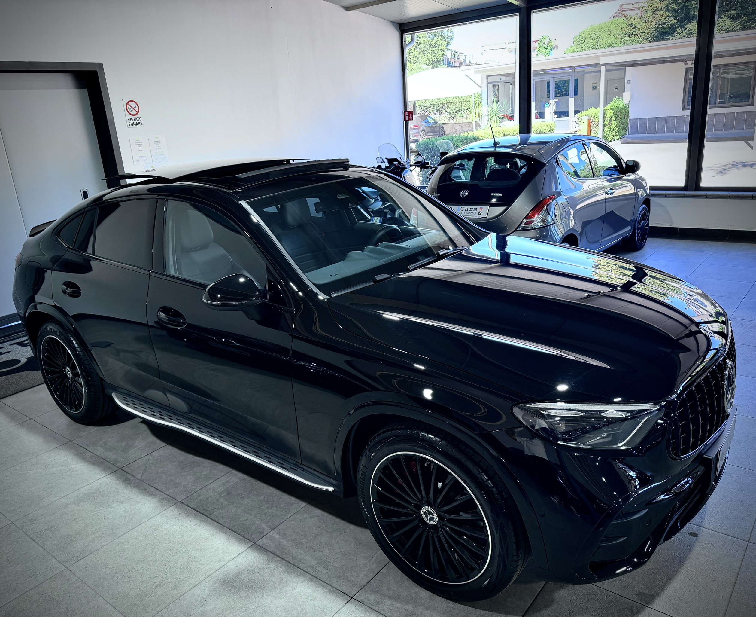 Mercedes-Benz GLC 220d 197CV 4Matic Premium Plus AMG Line - immagine 6
