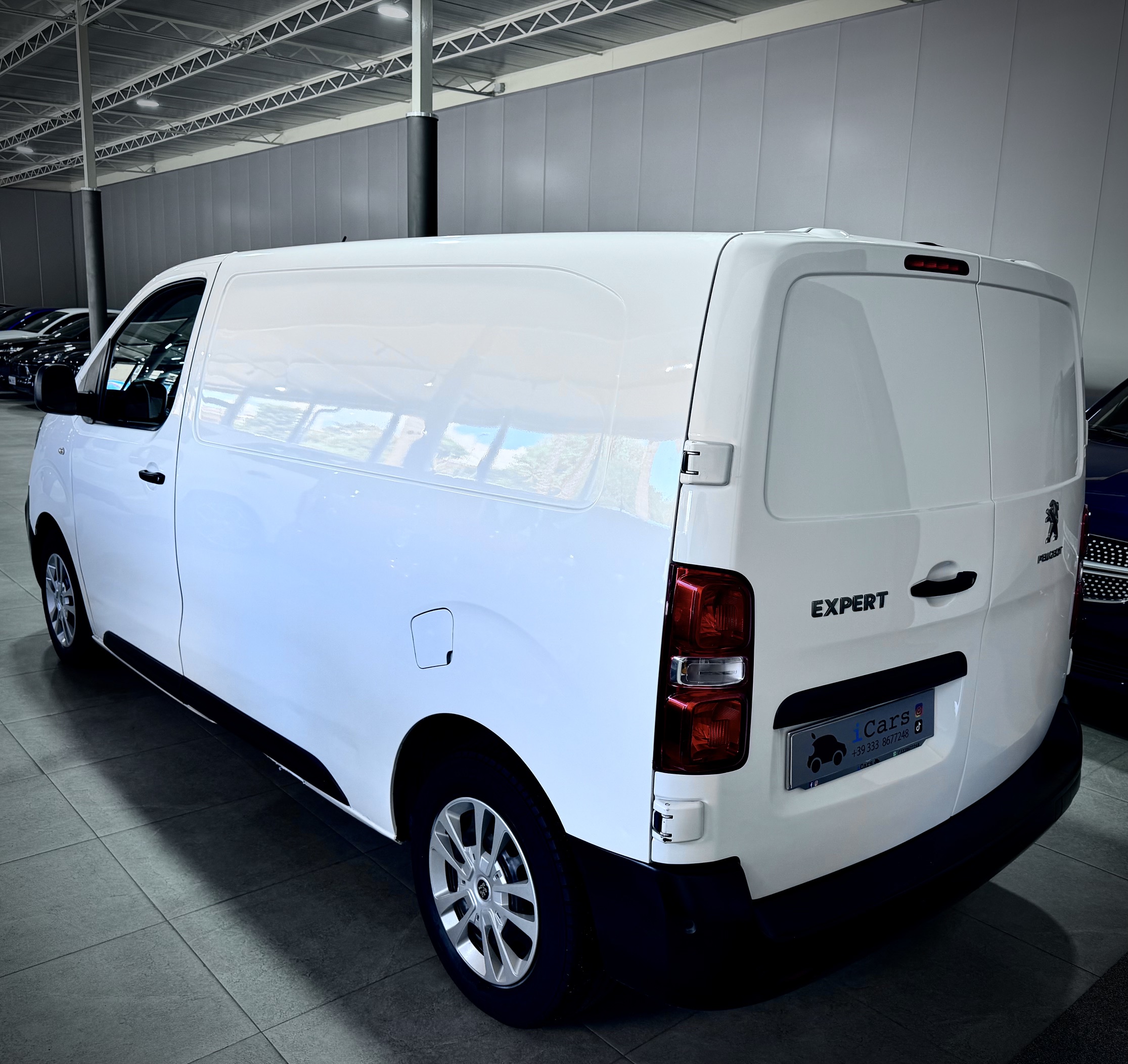 Peugeot Expert 1.5 BlueHDI 120CV n1 Iva Esposta - immagine 10