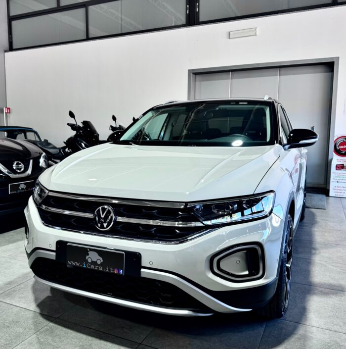 Volkswagen T-Roc 2.0 TDI 150CV DSG 4Motion Style KM 0 - immagine 15