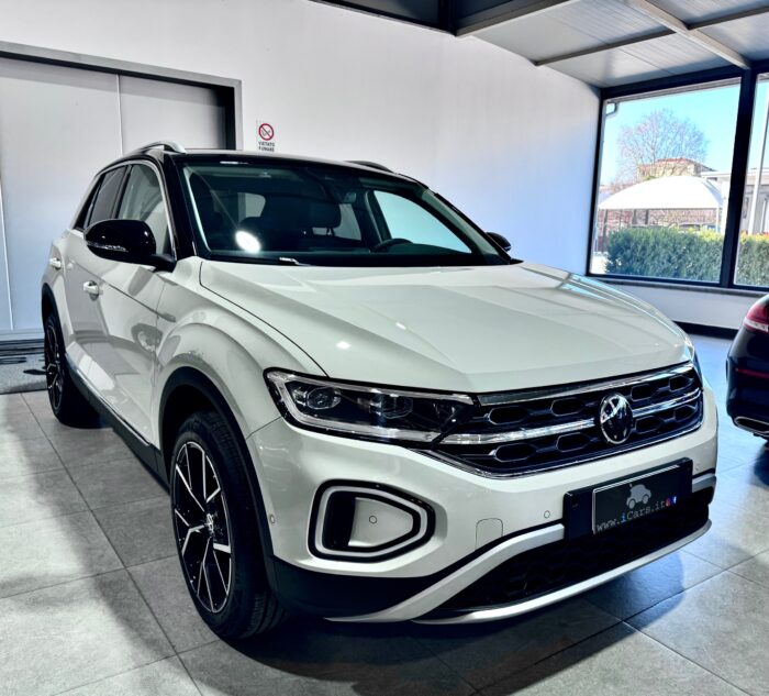 Volkswagen T-Roc 2.0 TDI 150CV DSG 4Motion Style KM 0 - immagine 12