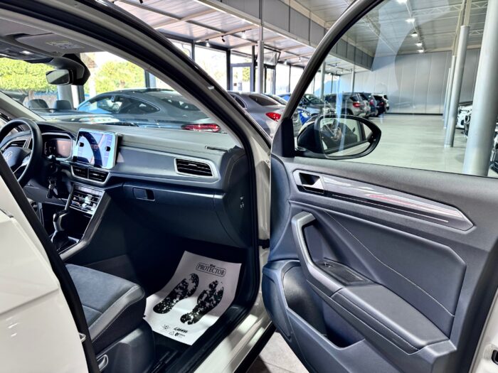 Volkswagen T-Roc 2.0 TDI 150CV DSG 4Motion Style KM 0 - immagine 3