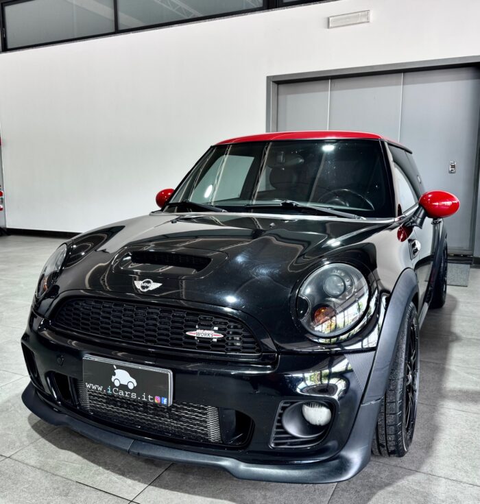 MINI John Cooper Works 1.6 211CV Elaborata
