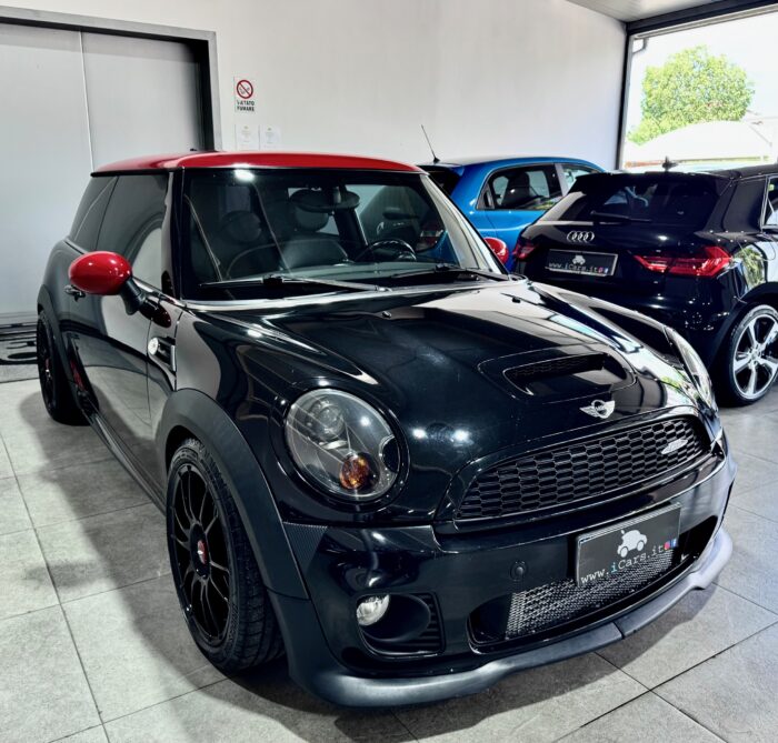 MINI John Cooper Works 1.6 211CV Elaborata - immagine 11