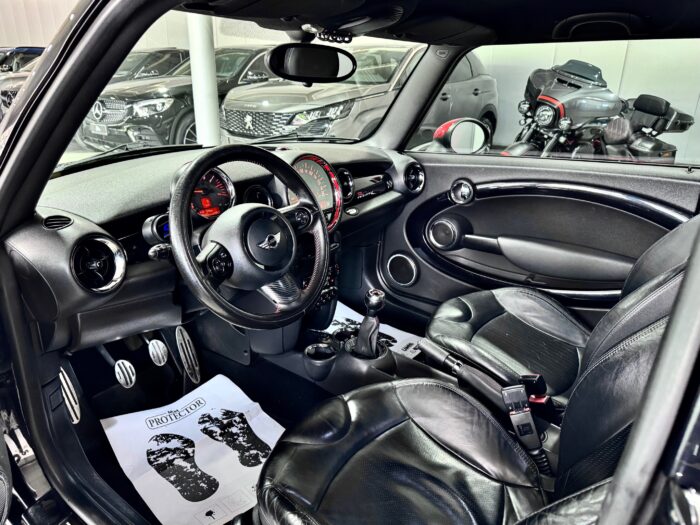 MINI John Cooper Works 1.6 211CV Elaborata - immagine 5