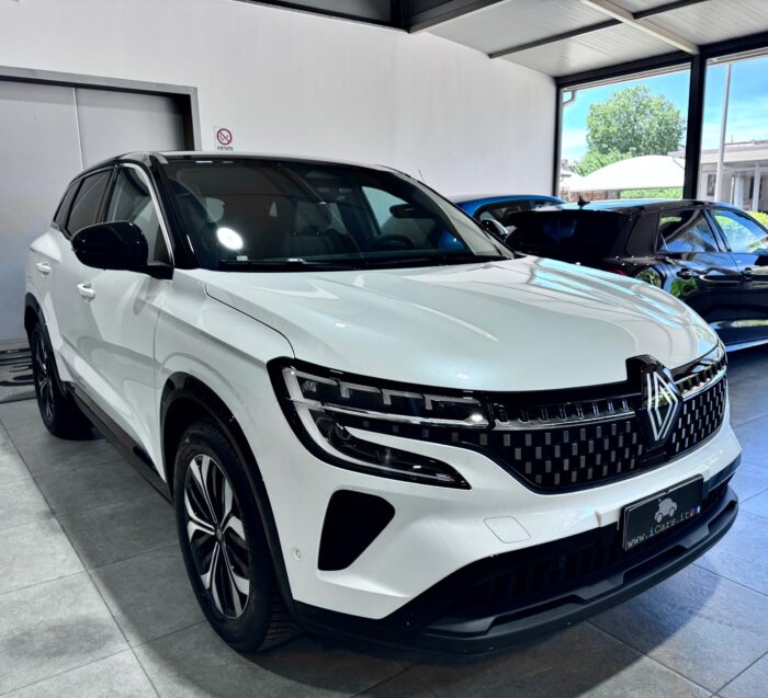 Renault Austral 1.2 200CV E-Tech Hybrid Techno KM 0 - immagine 13