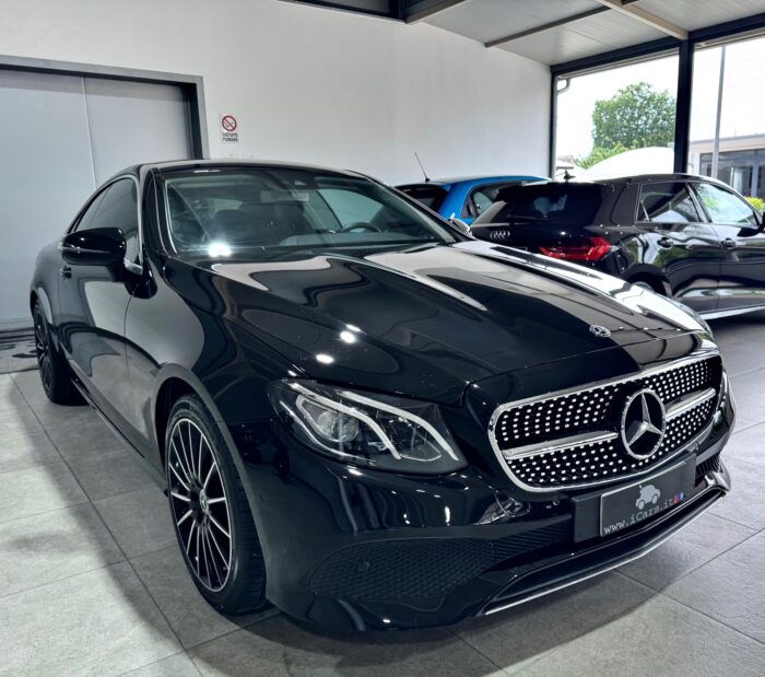 Mercedes-Benz E 220 d Coupe 194CV Premium - immagine 10