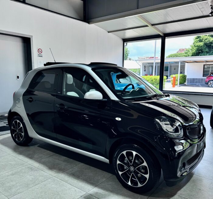 Smart Forfour 1.0 70CV Passion Cabrio RARISSIMA - immagine 6
