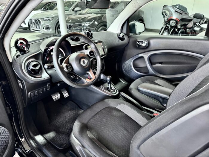 Smart Fortwo EQ Edition One - immagine 11