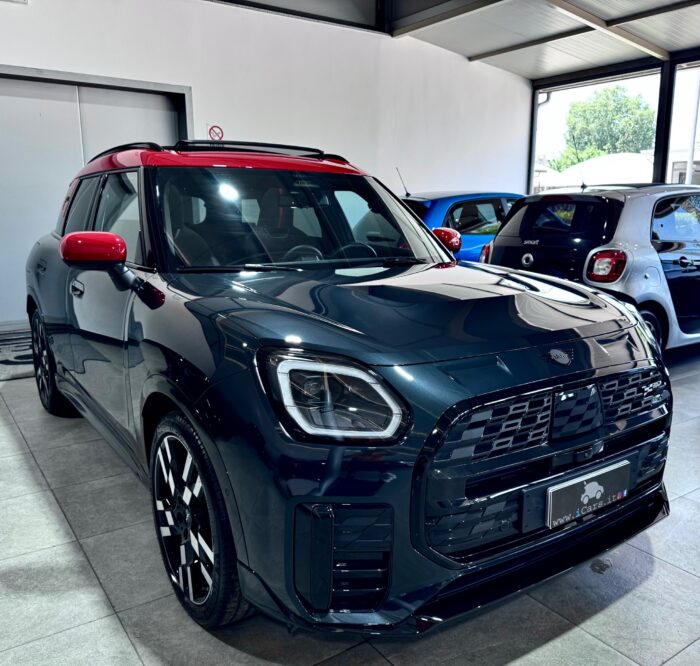 MINI John Cooper Works Countryman 2.0 D 163CV Hybrid Diesel JCW - immagine 15