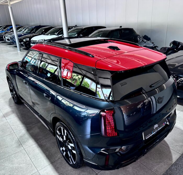 MINI John Cooper Works Countryman 2.0 D 163CV Hybrid Diesel JCW - immagine 10