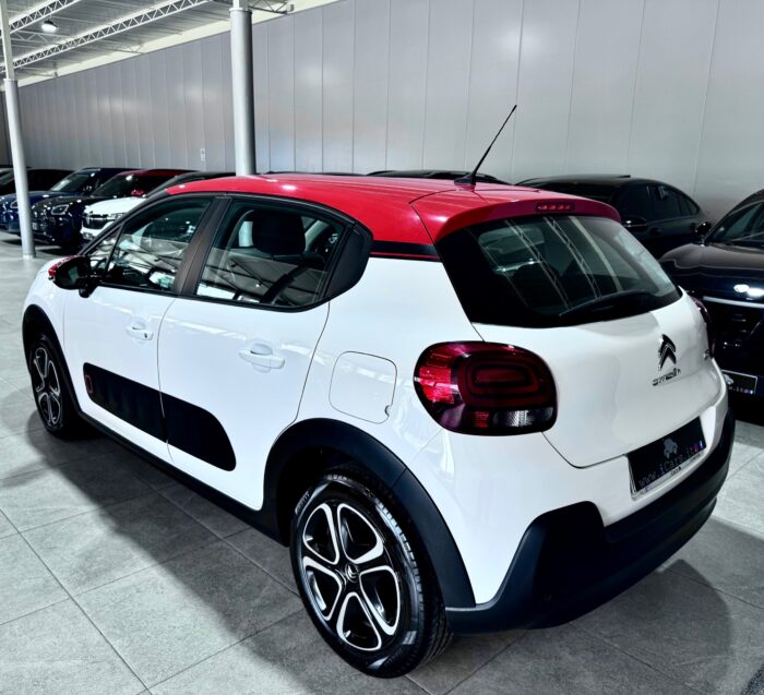 Citroen C3 1.2 83CV PureTech Shine - immagine 9