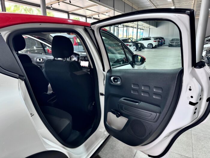 Citroen C3 1.2 83CV PureTech Shine - immagine 16