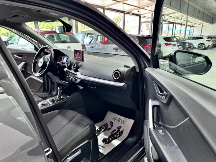 Audi Q2 2.0 TDI 150CV Quattro S-Tronic S-Line - immagine 4