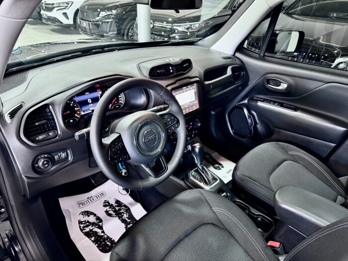 Jeep Renegade 1.6 MJT 120CV DDCT Black Edition - immagine 6