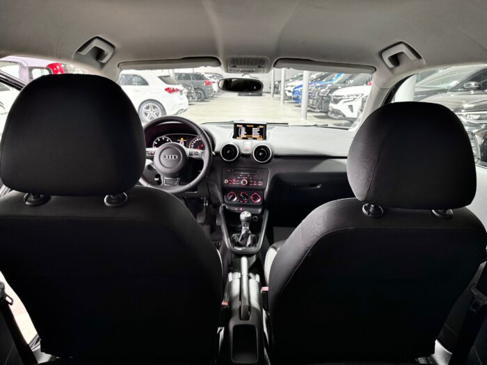 Audi A1 1.2 TFSI 86CV S-Line - immagine 3