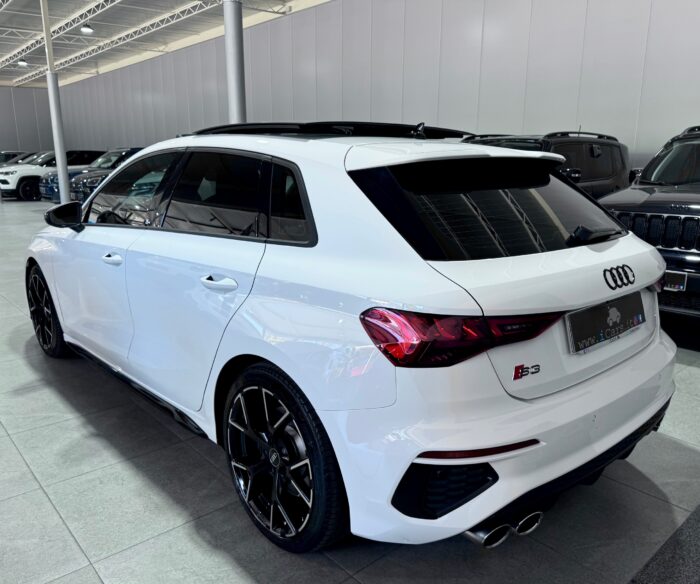 Audi S3 2.0 TFSI 310CV S-Tronic Quattro - immagine 9