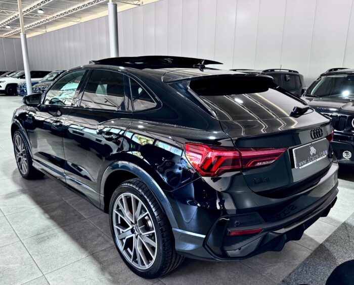 Audi Q3 40 2.0 TDI 193CV Quattro S-Line Identity Black - immagine 10