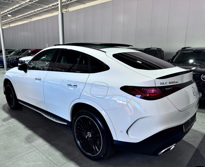 Mercedes-Benz GLC 300 de Coupe Phev 4Matic Premium Plus AMG Line - immagine 12