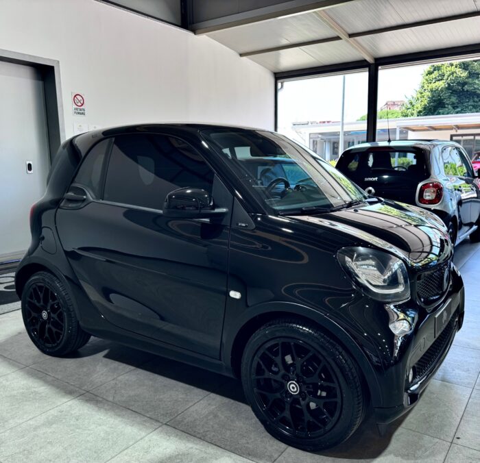 Smart Fortwo 0.9 90CV Twinamic Prime JBL - immagine 7