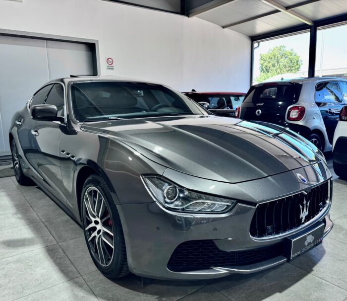 Maserati Ghibli 3.0 V6 410CV Q4 S - immagine 12