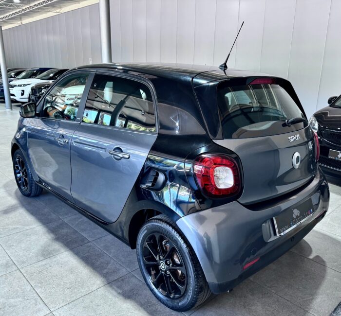 Smart ForFour 1.0 70CV Passion - immagine 7