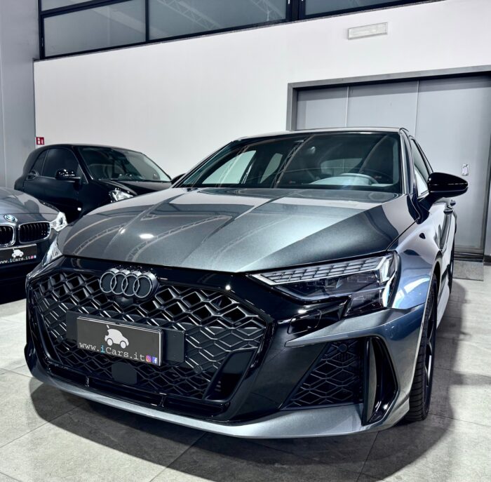 Audi RS3 2.5 TFSI 400CV Quattro S-Tronic KM 0
