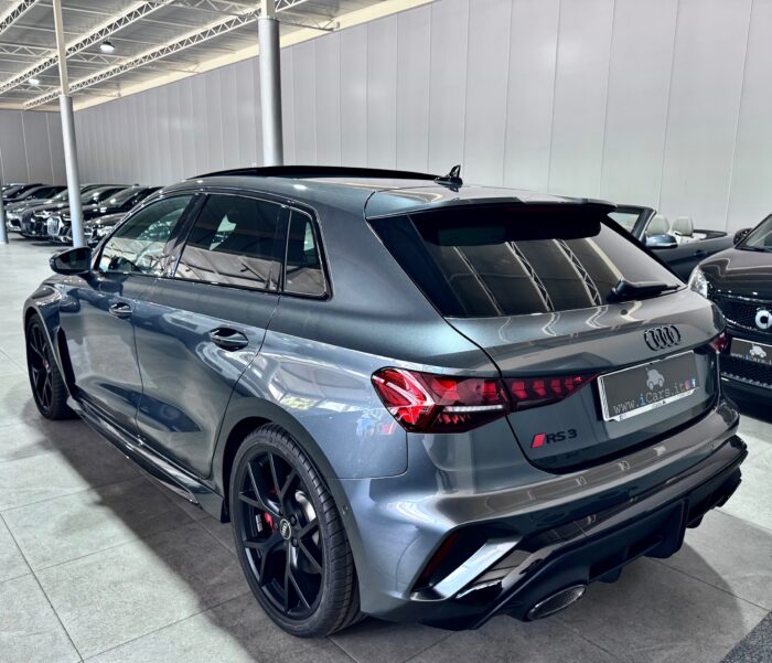 Audi RS3 2.5 TFSI 400CV Quattro S-Tronic KM 0 - immagine 11